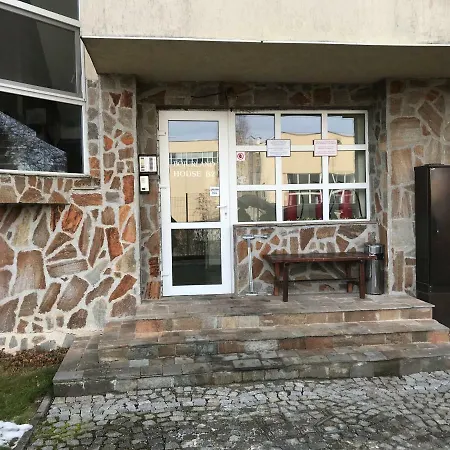 Apartment Private Two-bedroom At Bojurland